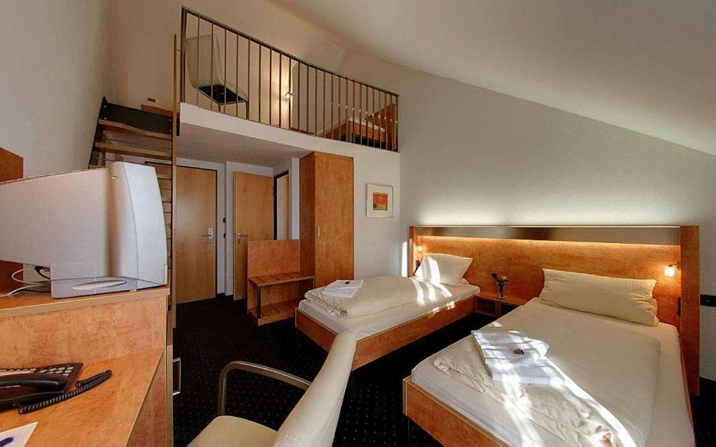 Gross 3* Bergkirchen (Bavaria)